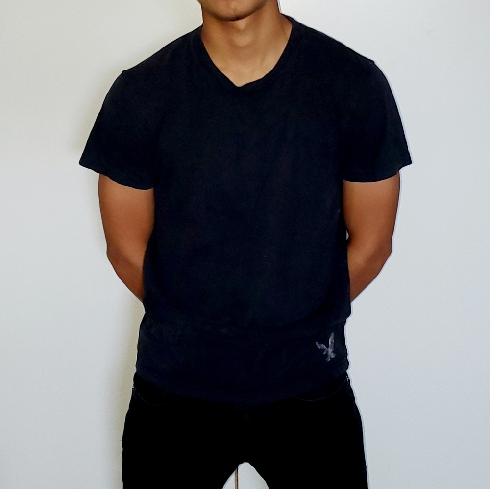 American Eagle shirt